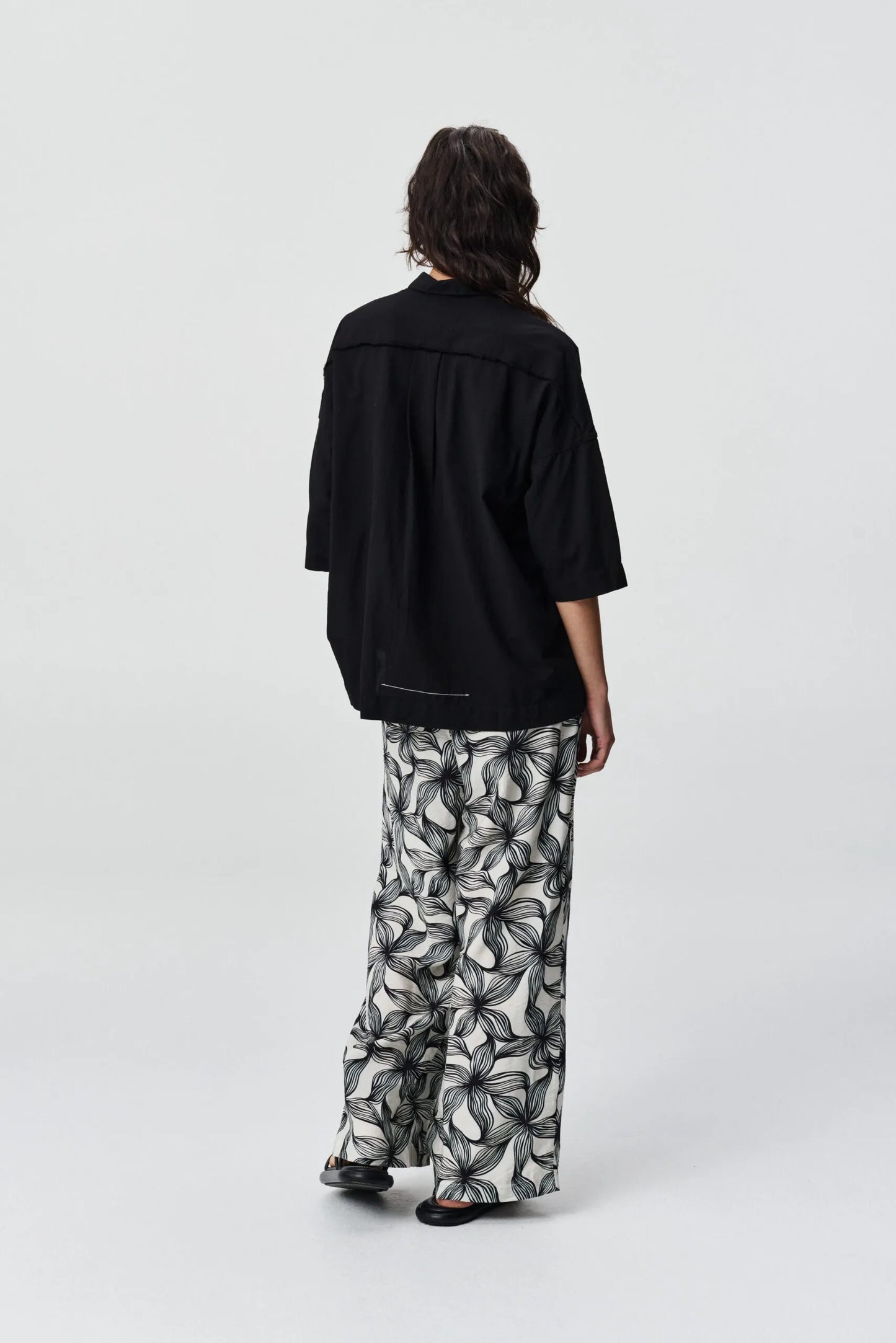 Adnym Atelier Smog SS Shirt Black Rose - Mojo Independent Store