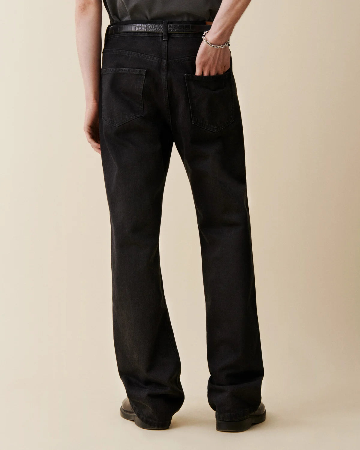 Jeanerica Vega Black 2 Weeks - Mojo Independent Store