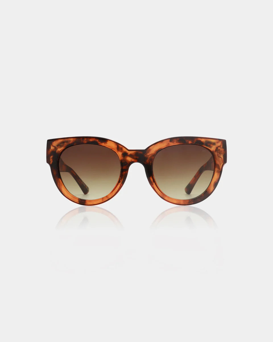 A.Kjaerbede Lilly Havana