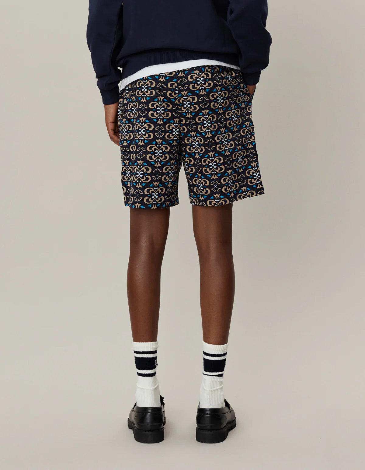 Les Deux Hendrix AOP Shorts Dark Navy/Dark Sand