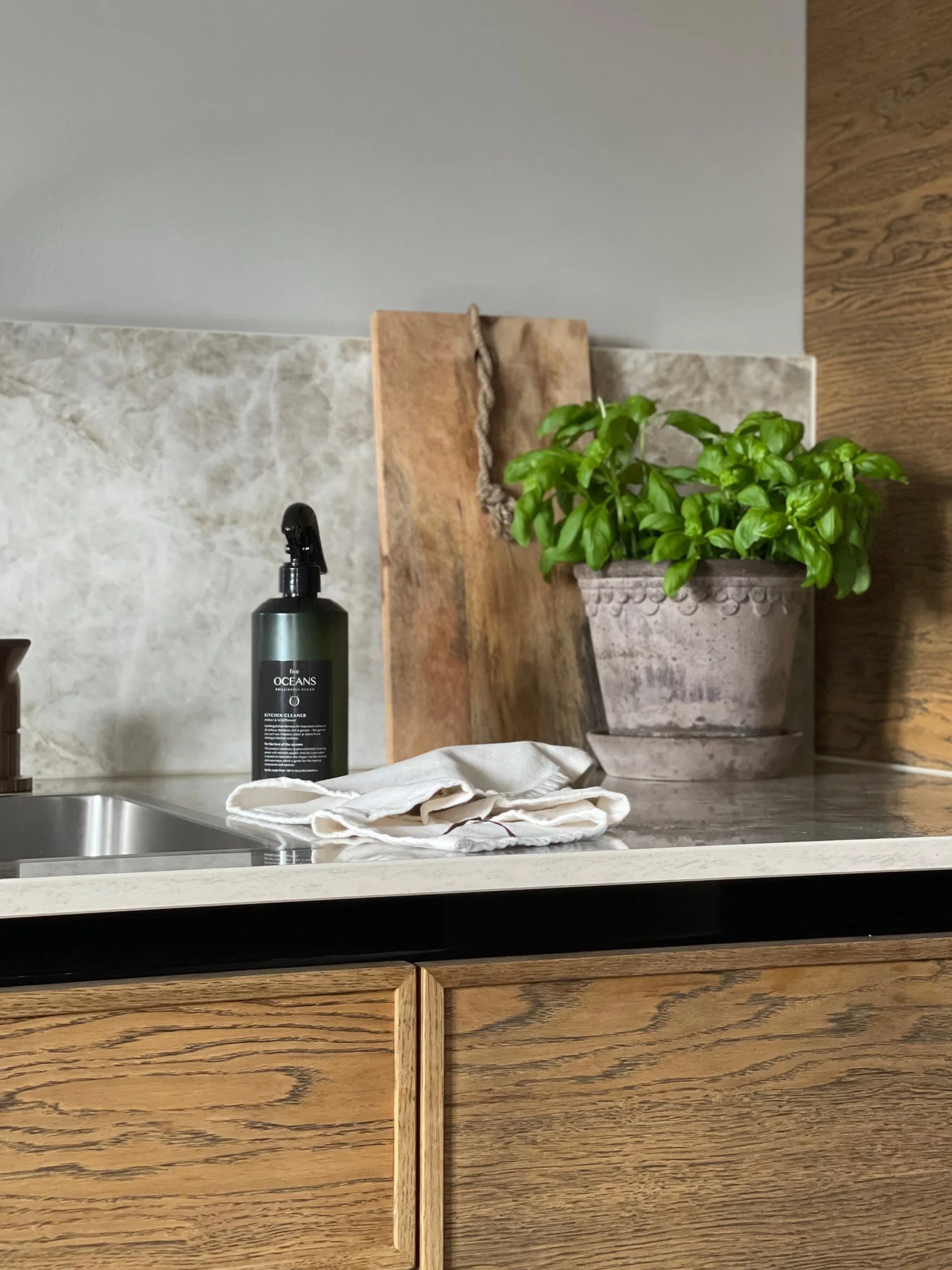 Five Oceans Kitchen Cleaner