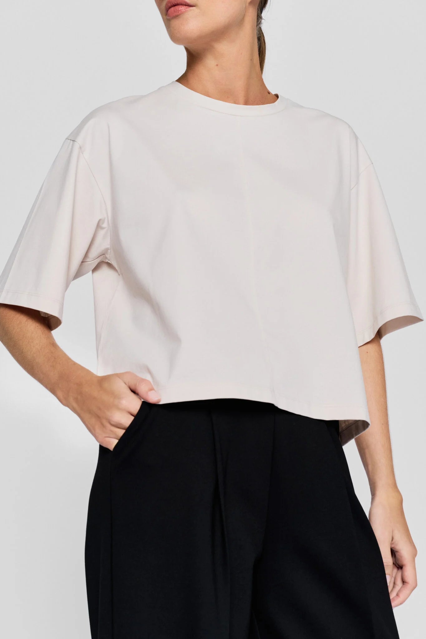 Residus Tibi Tee Oyster - Mojo Independent Store