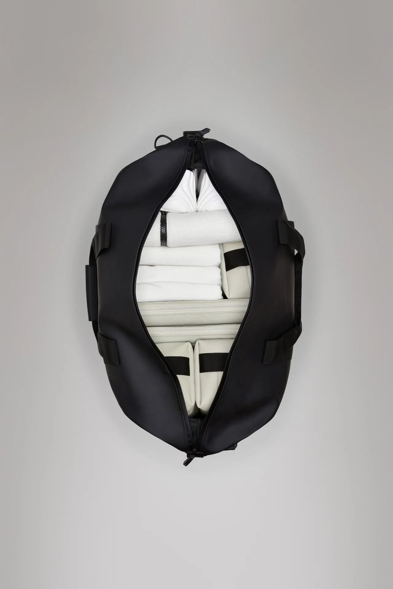 Rains Hilo Weekend Bag W3 Beige