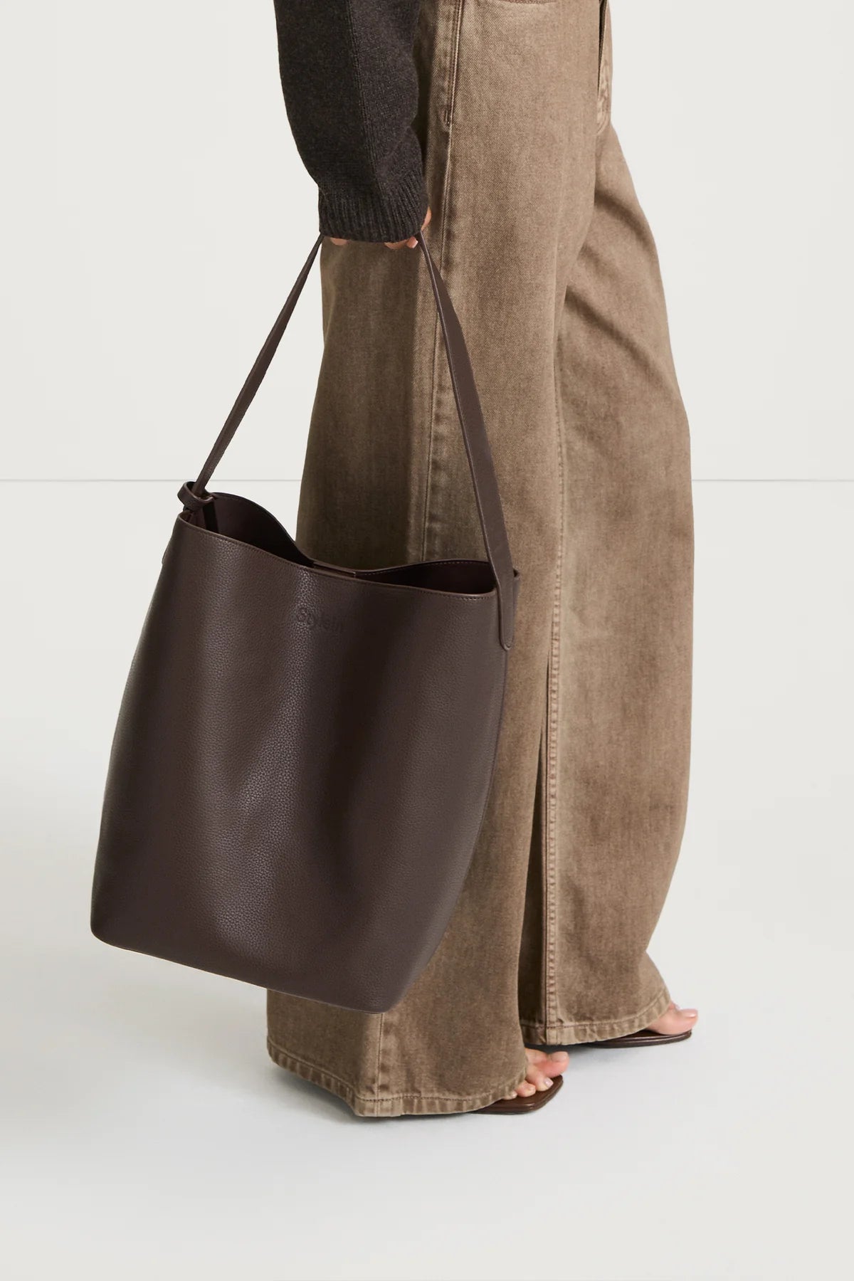 Stylein Youness Bag Coffee
