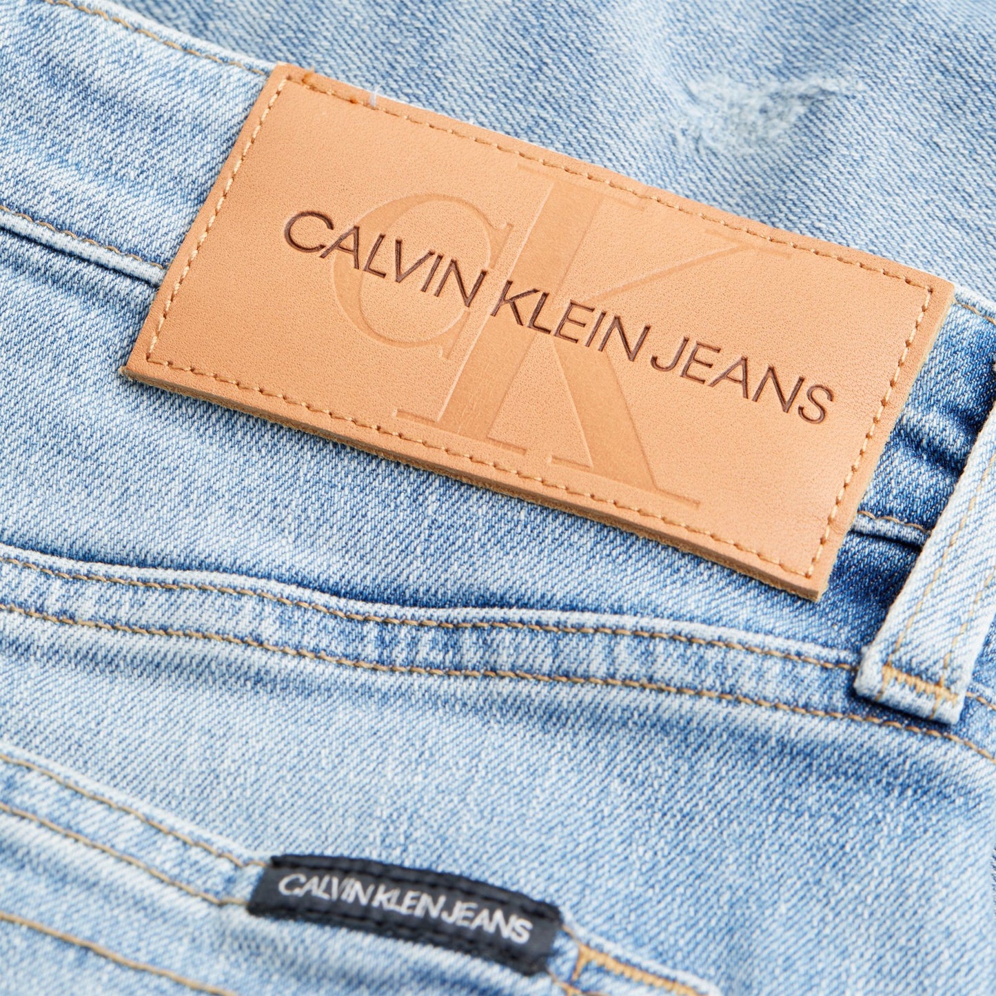 Calvin Klein Jeans Regular Short Denim Light - Mojo Independent Store