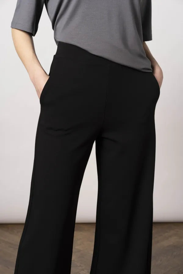 Residus Leia Wide Pants Black - Mojo Independent Store