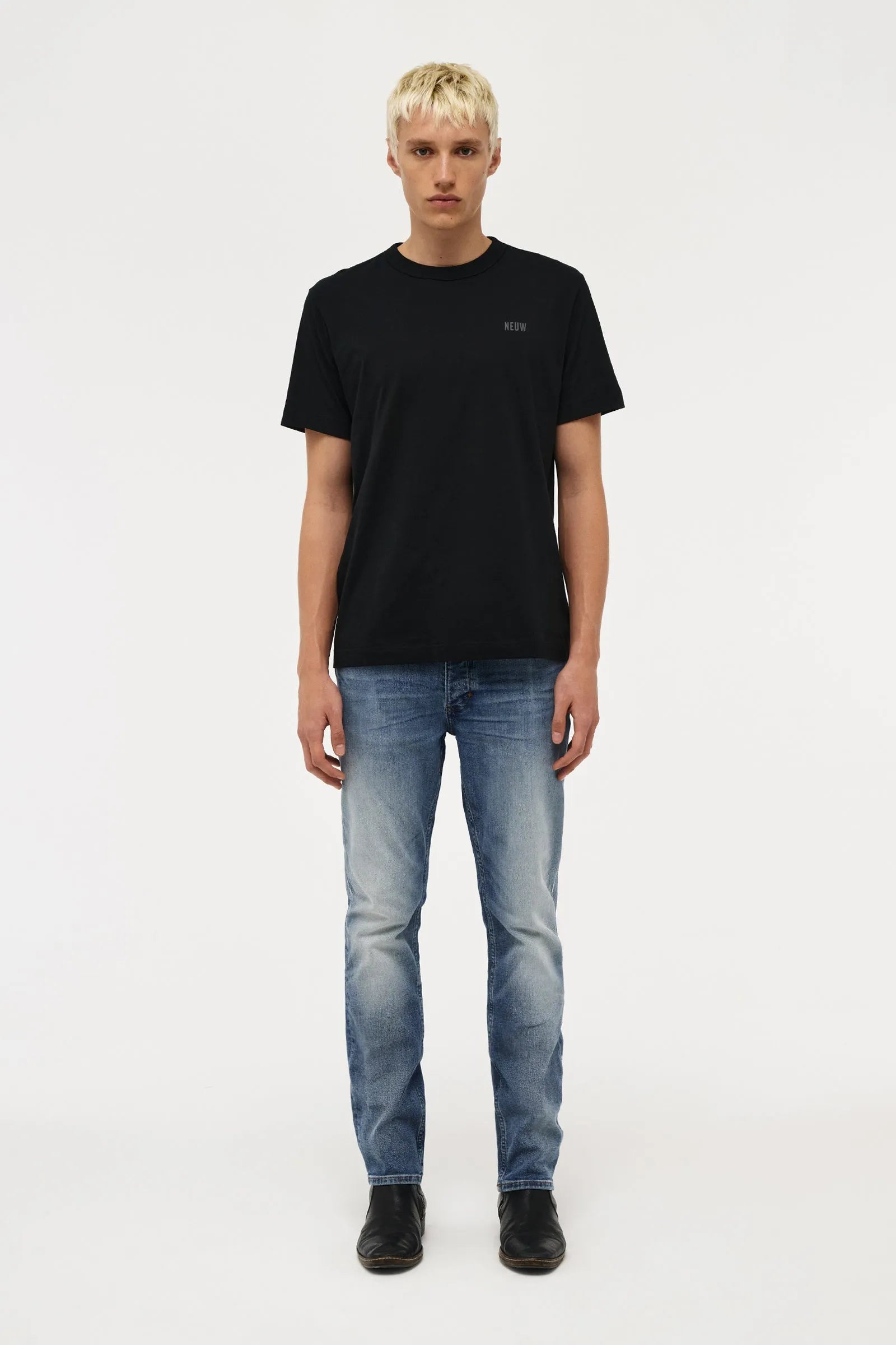 Neuw Wordmark Tee Black - Mojo Independent Store