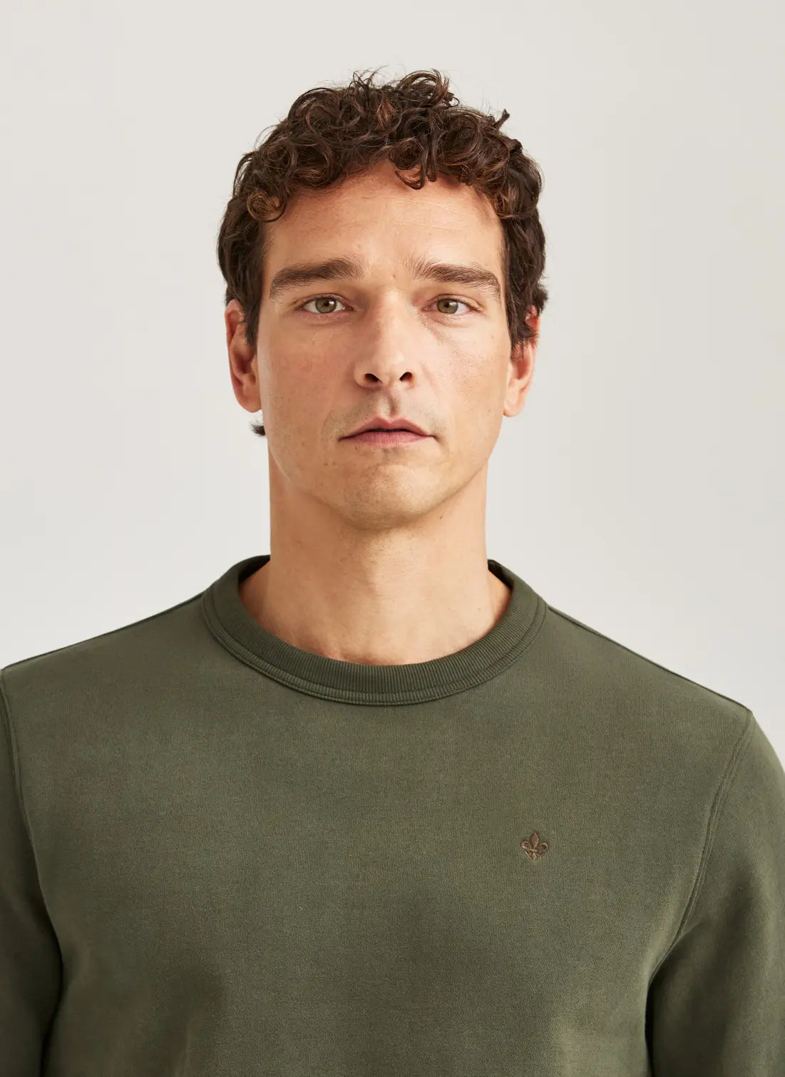 Morris Brandon Lily Sweatshirt Olive - Mojo Independent Store