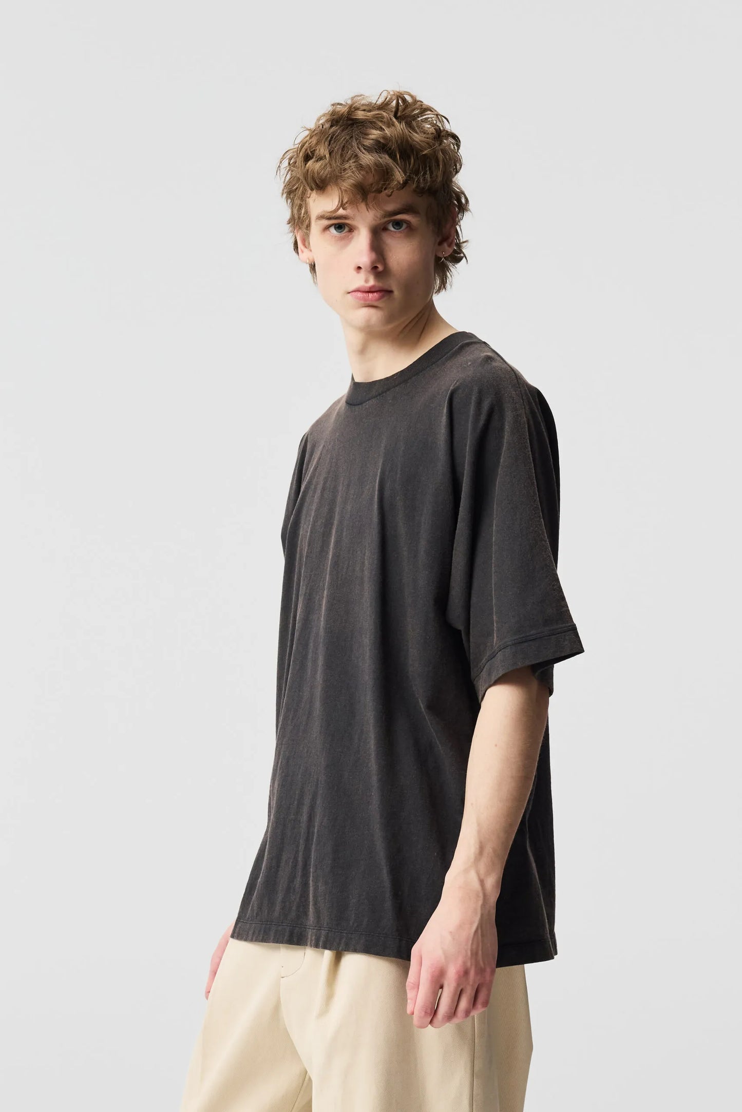 Adnym Atelier Zana Tee Faded Black