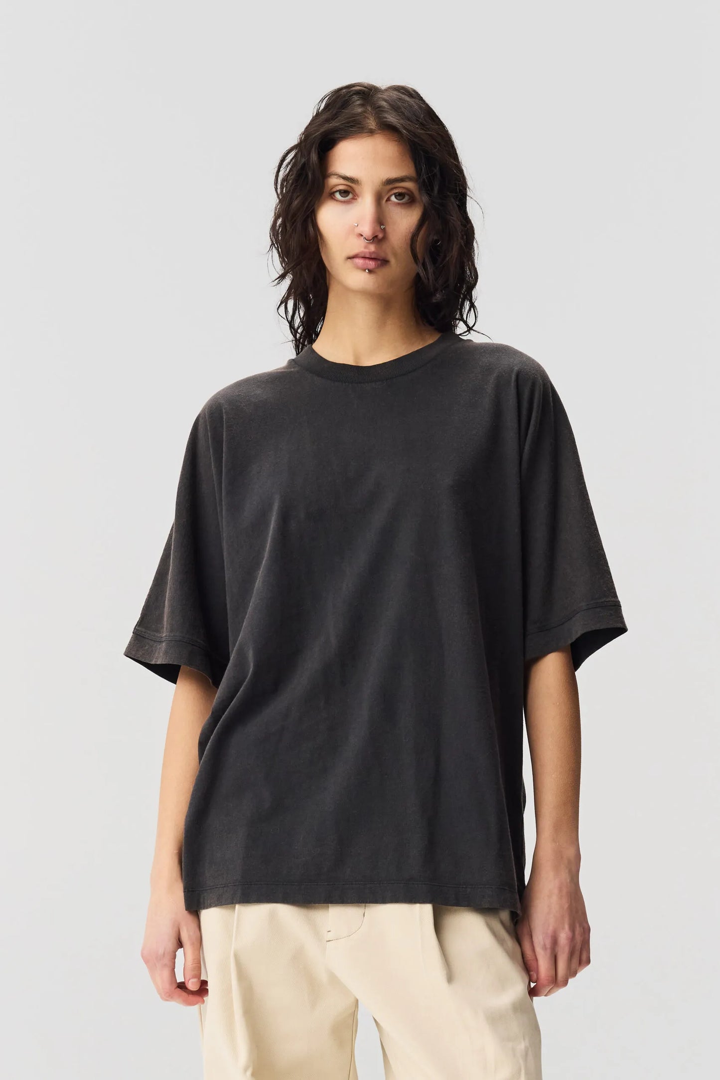 Adnym Atelier Zana Tee Faded Black
