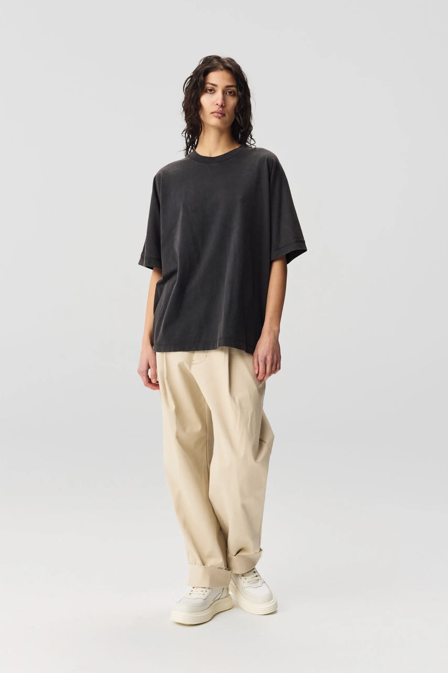 Adnym Atelier Zana Tee Faded Black