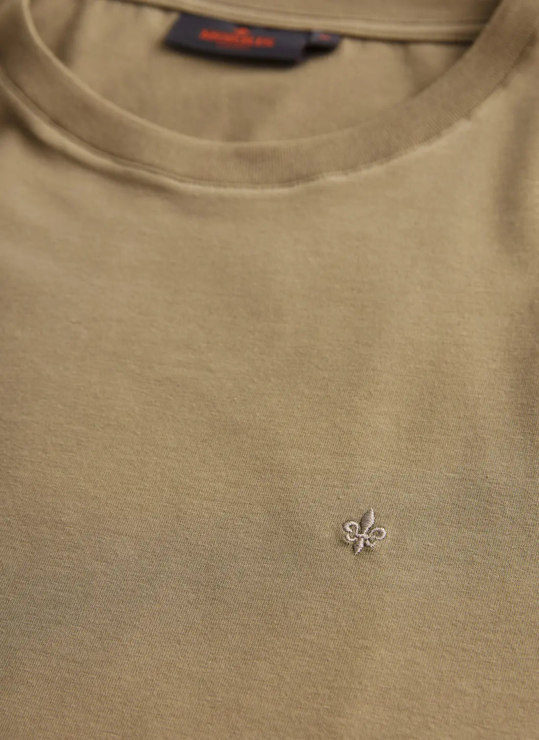 Morris James Tee Olive - Mojo Independent Store