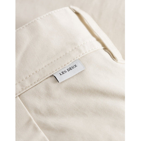 Les Deux Jared Twill Chino Pants Ivory