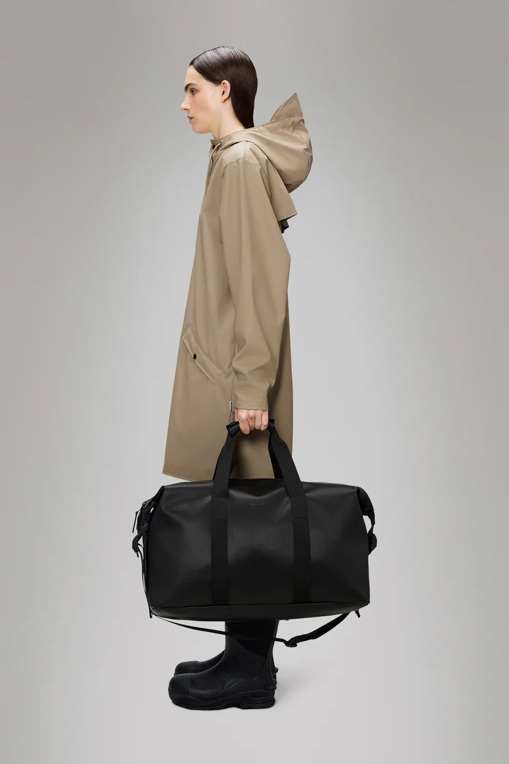 Rains Hilo Weekend Bag Black Grain