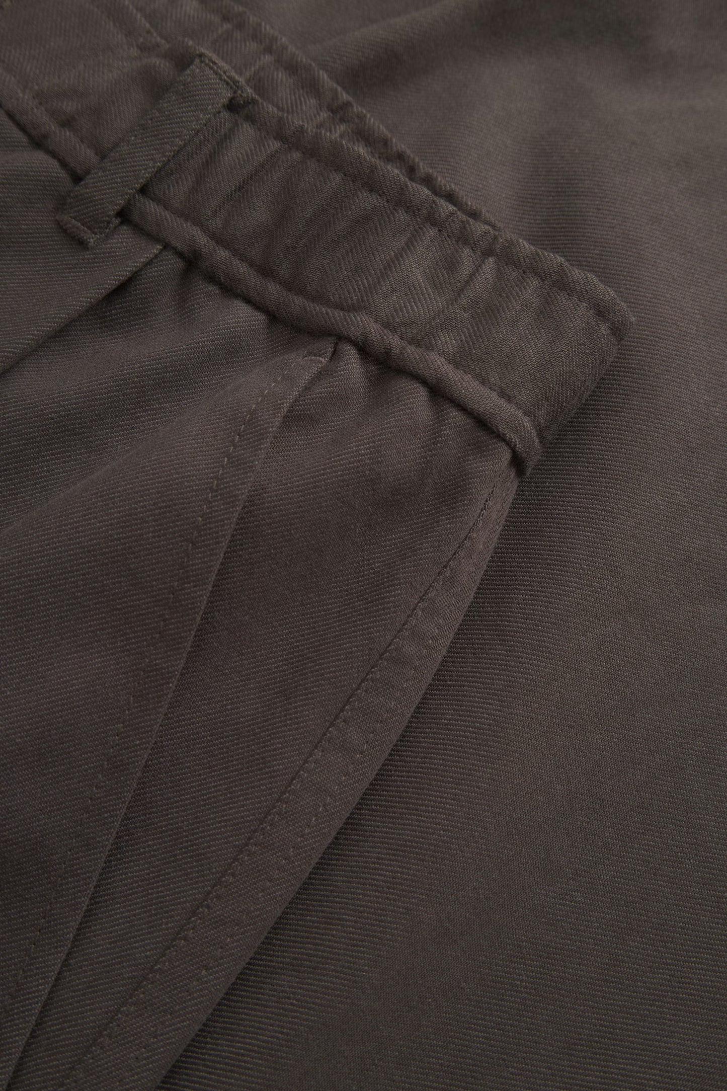 Wood Wood Ethan Trousers Black Sand - Mojo Independent Store