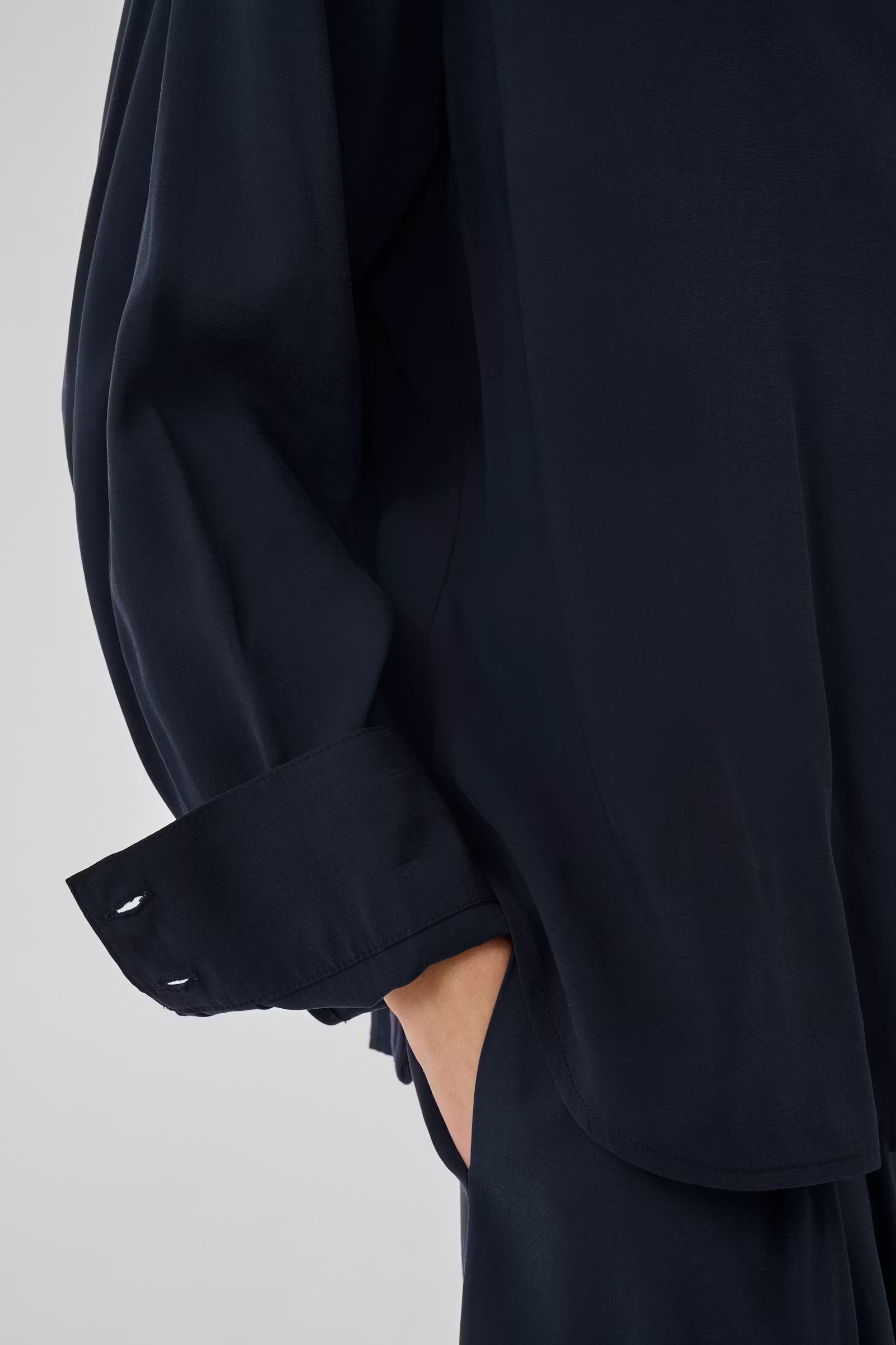 My Essential Wardrobe Mindy Shirt Dark Sapphire - Mojo Independent Store