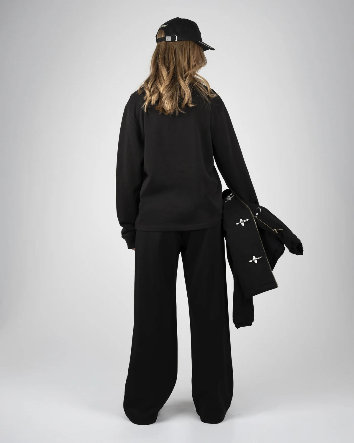 Prohibited Heritage Pleated Pant Black