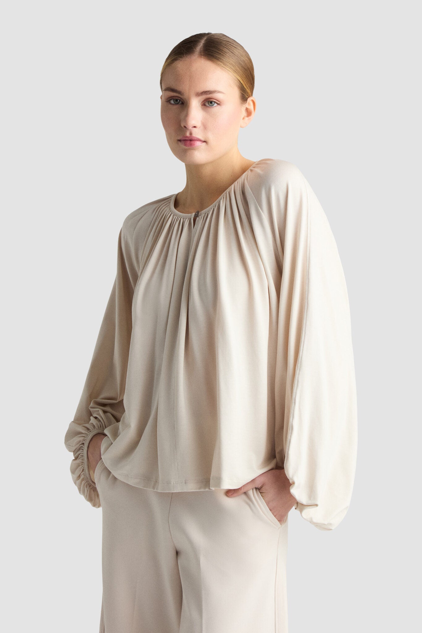 Residus Chloe Top Oyster - Mojo Independent Store