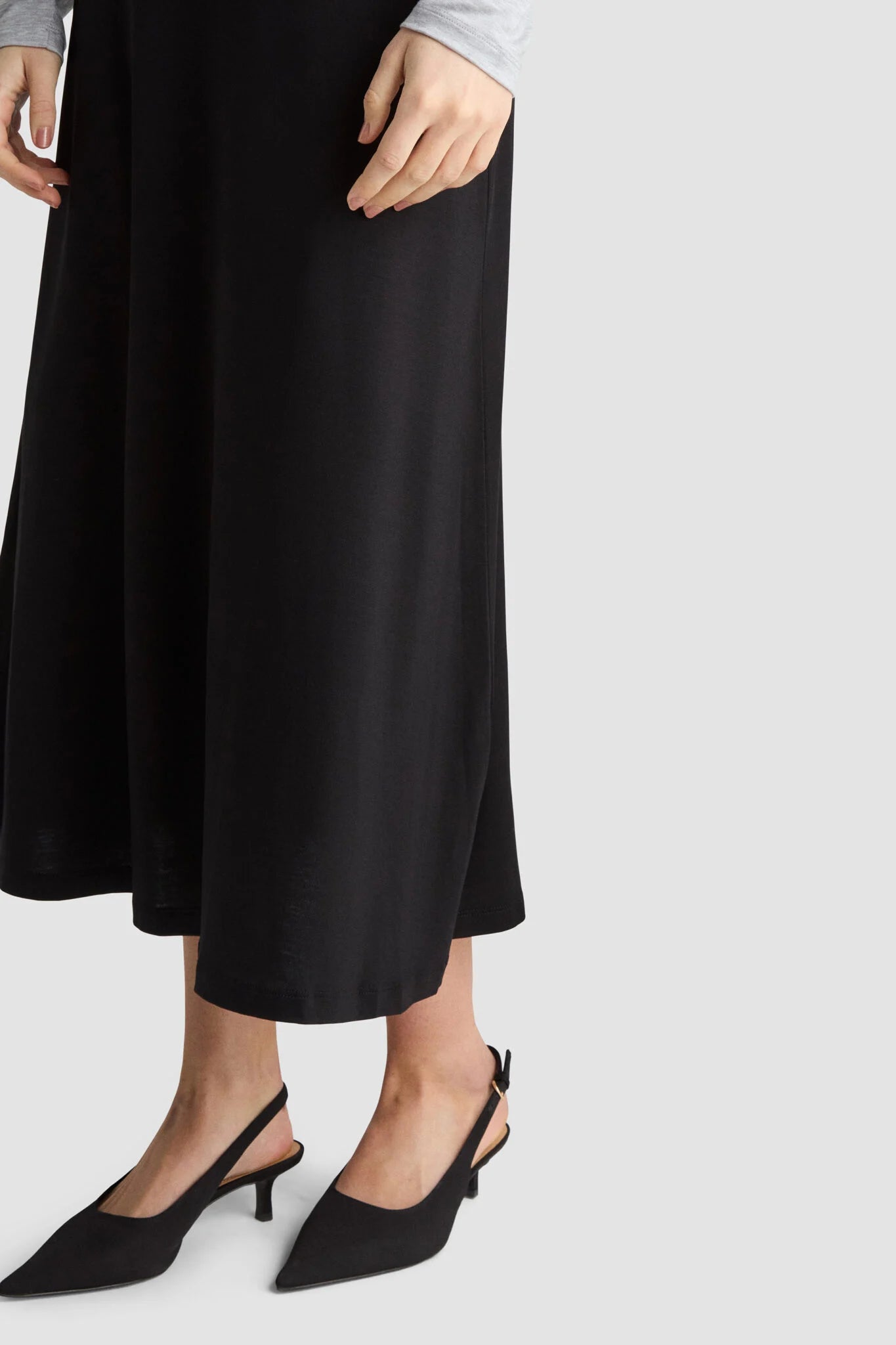 Residus Grace Skirt Black - Mojo Independent Store