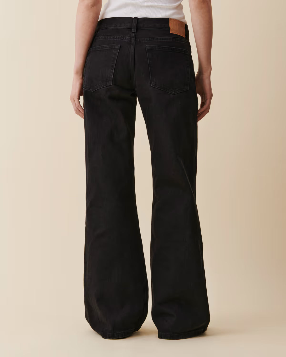 Jeanerica Kyoto Black 2 Weeks - Mojo Independent Store