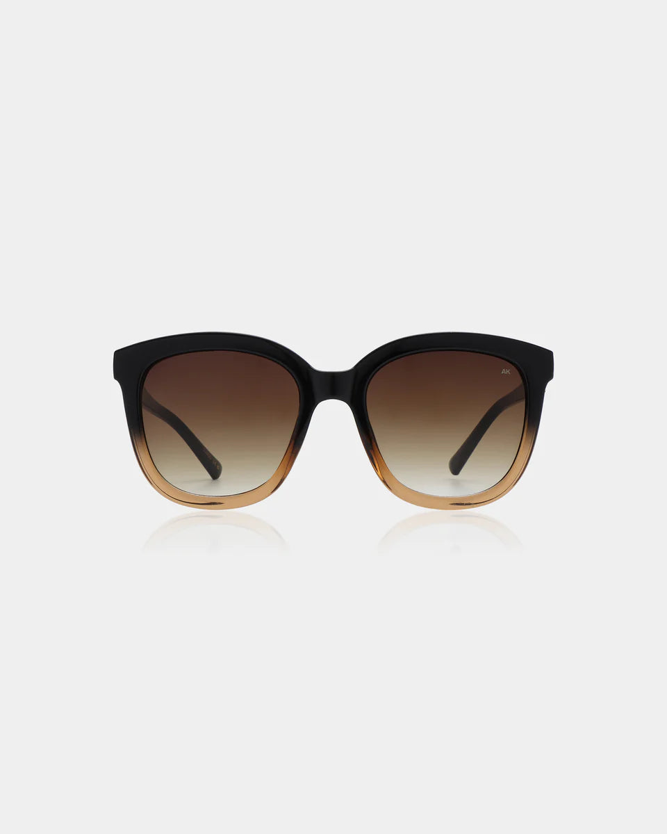 A.Kjaerbede Billy Black /Brown Transparent