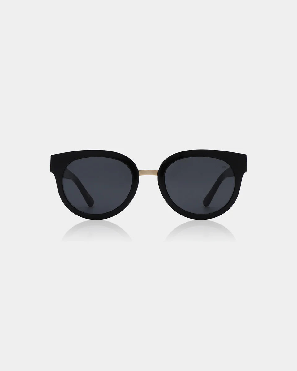 A.Kjaerbede Jolie Black