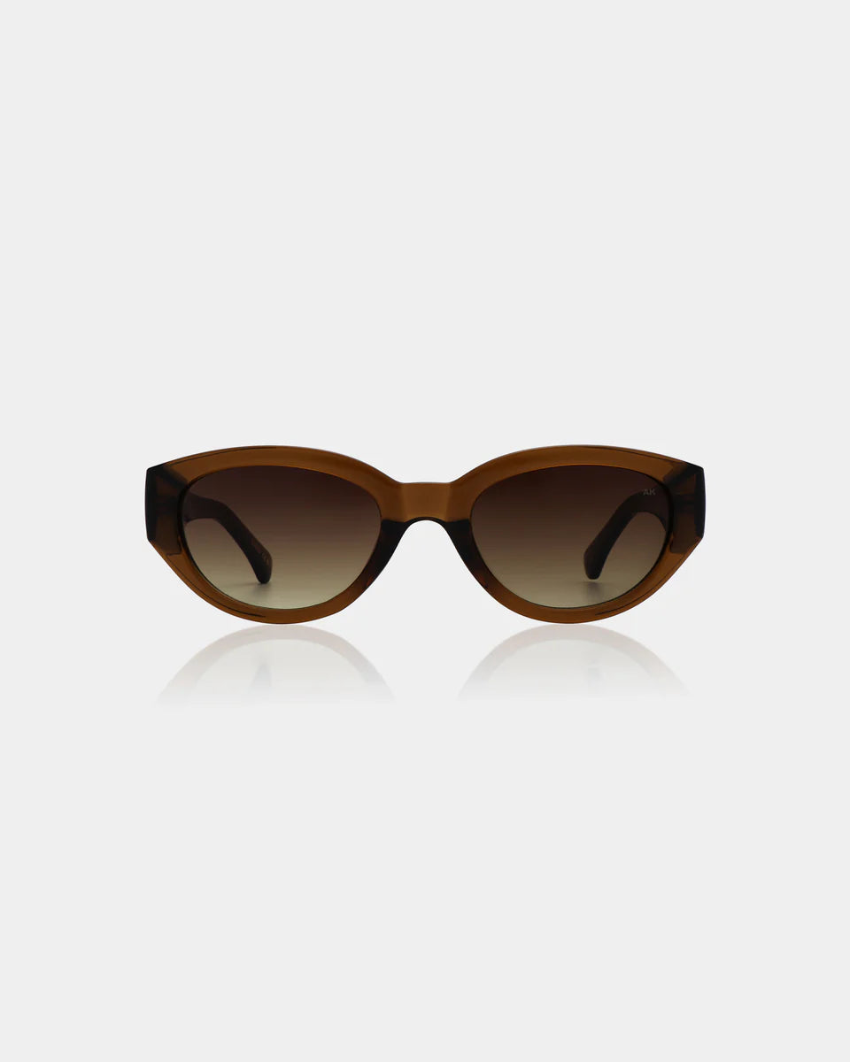 A.Kjaerbede Winnie Smoke Transparent