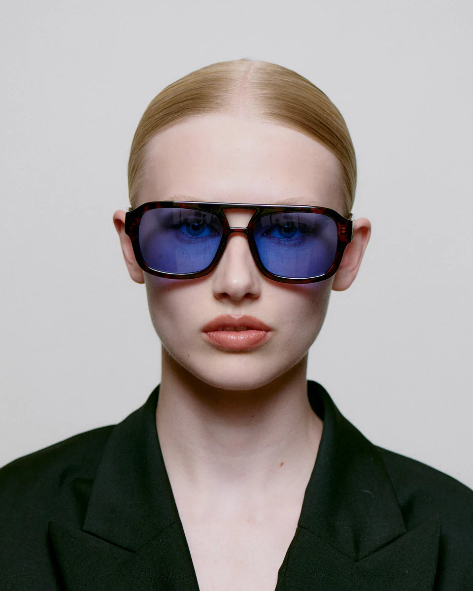 A.Kjaerbede Kaya Demi Tortoise (Blue Lens) - Mojo Independent Store