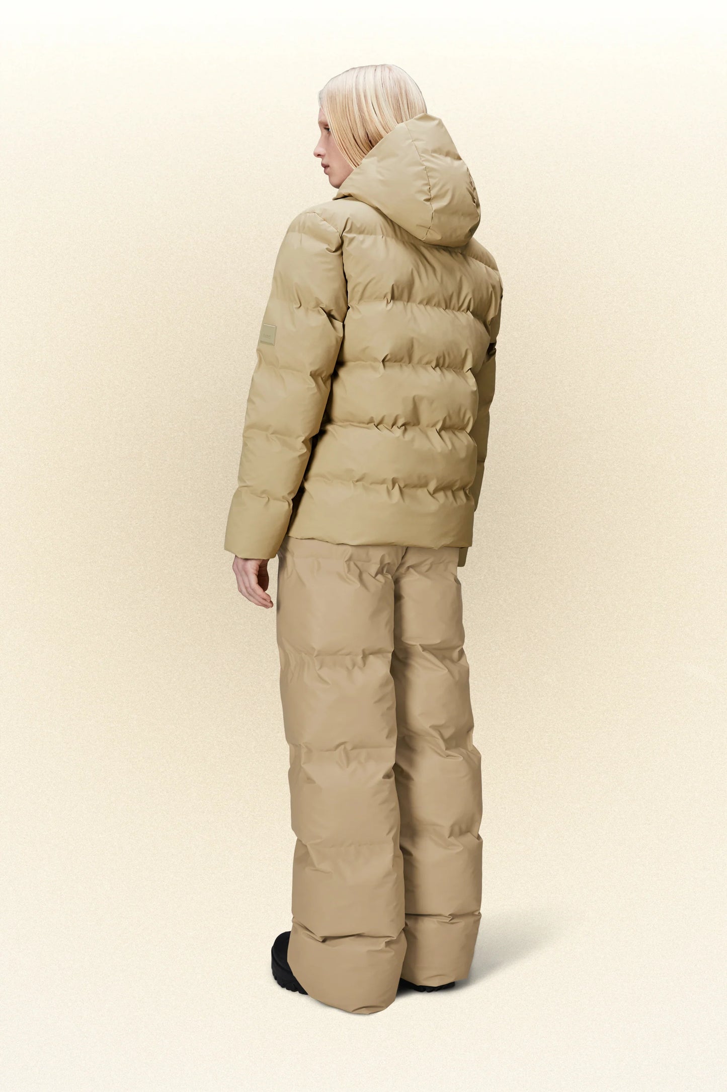 Rains Alta Puffer Jacket Sand