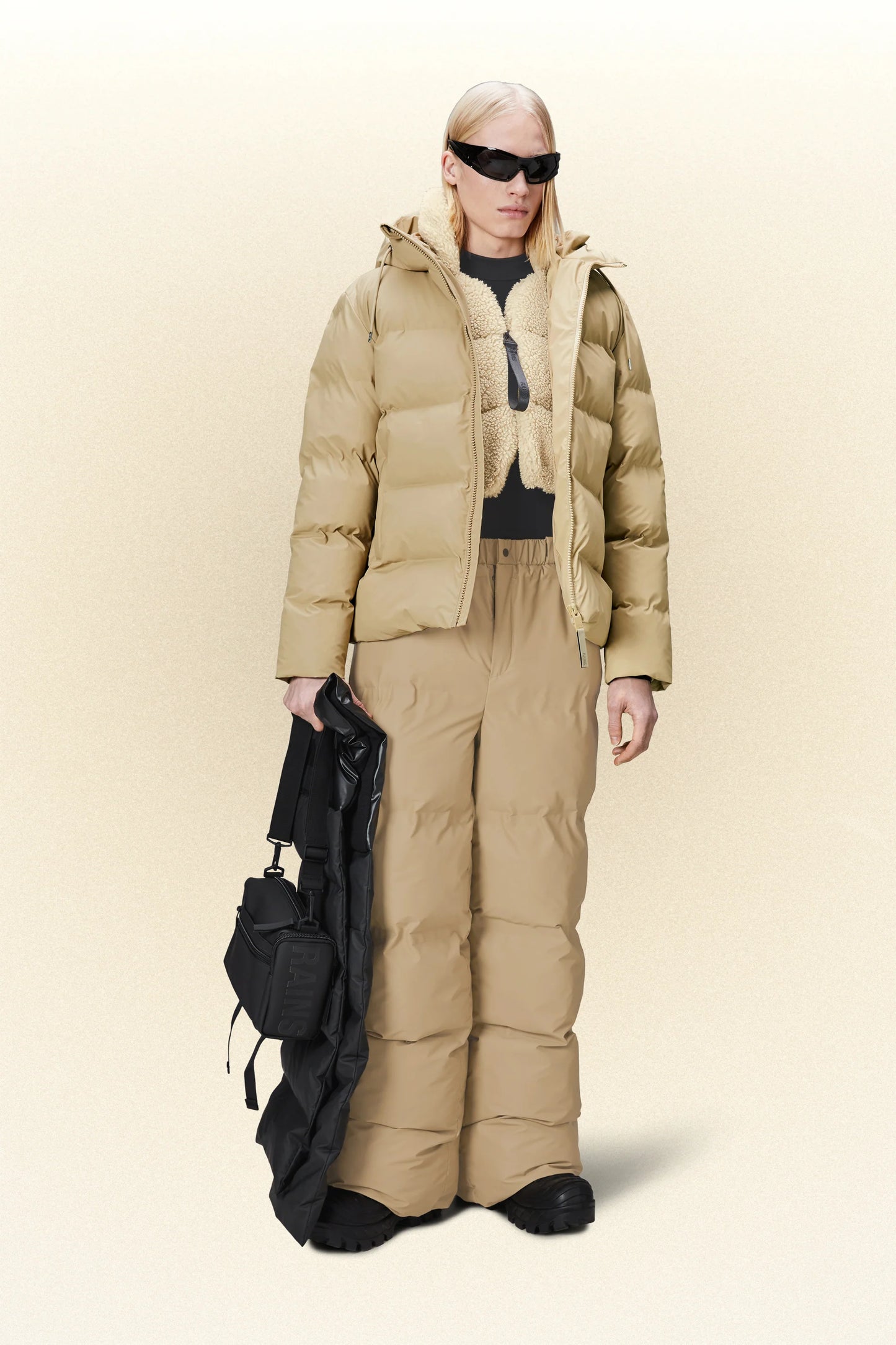 Rains Alta Puffer Jacket Sand