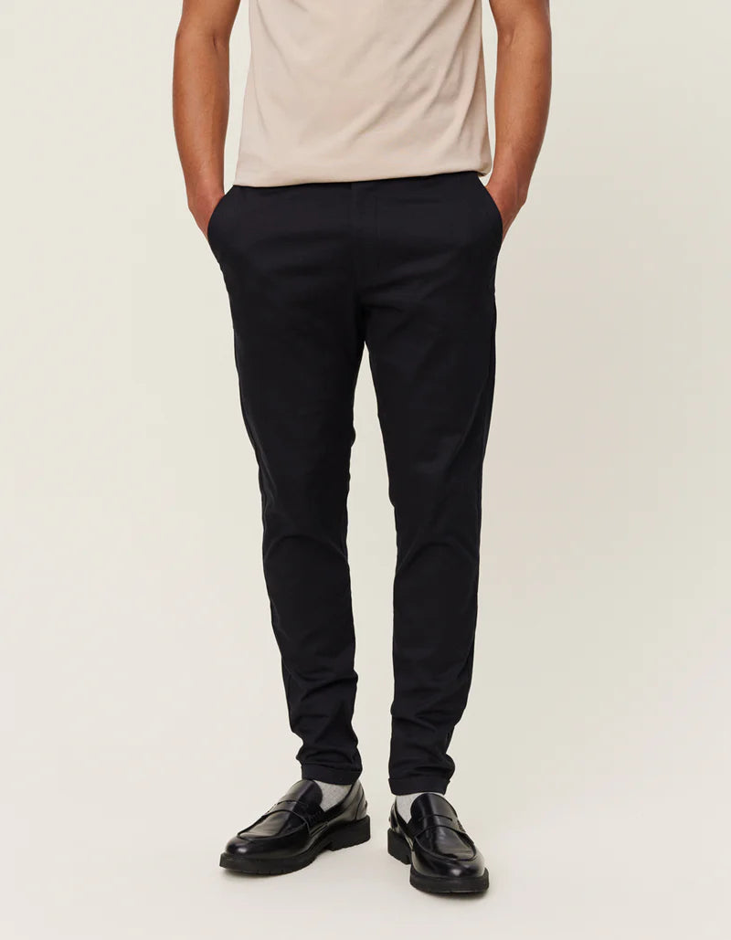 Les Deux Como Reg Cotton Suit Pant Black