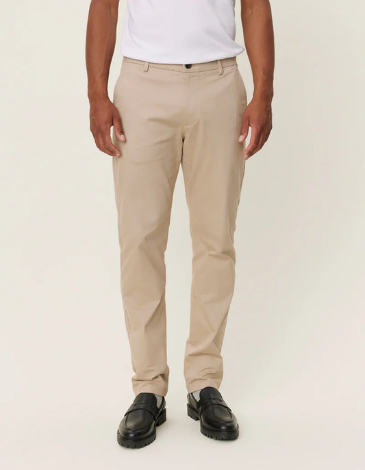 Les Deux Como Reg Cotton Suit Pant Dark Sand