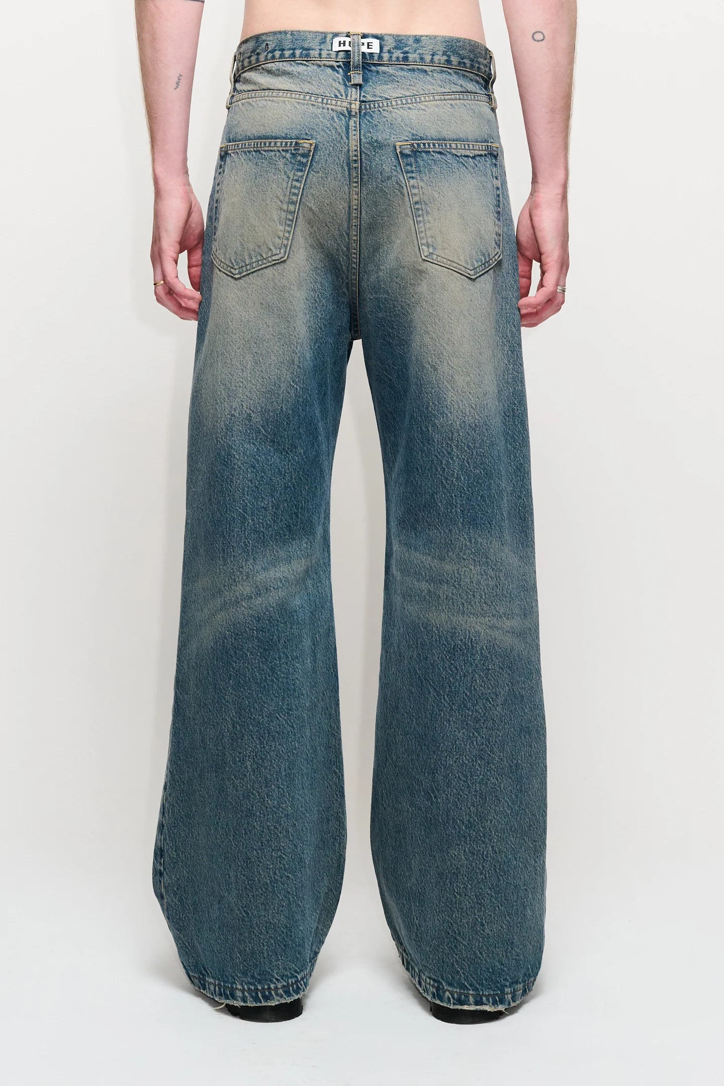 Hope Skid Jeans Mid Blue Dirty