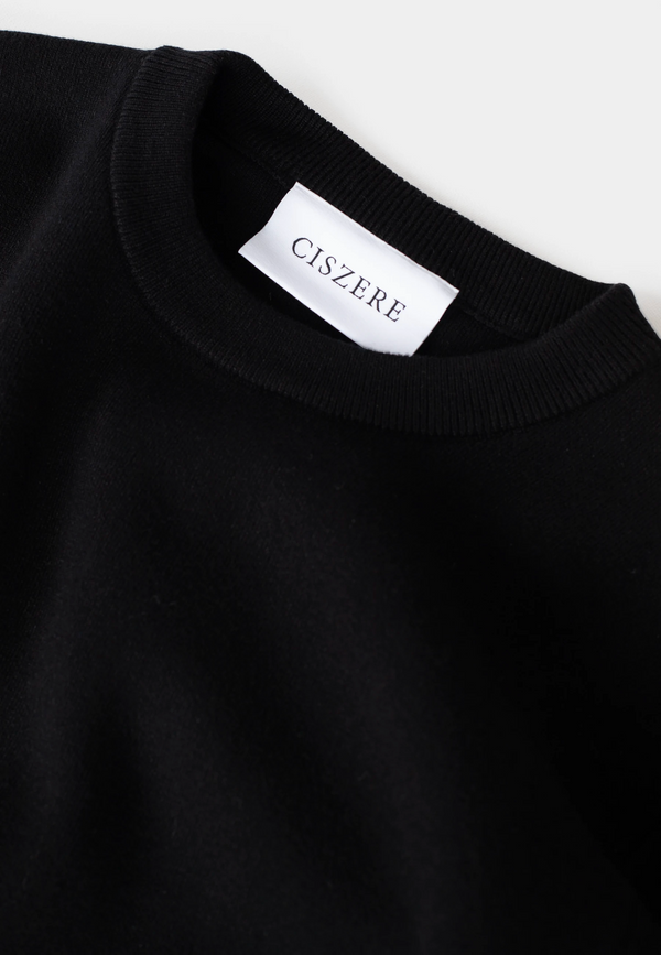 Ciszere Clark Knitted Roundneck Black