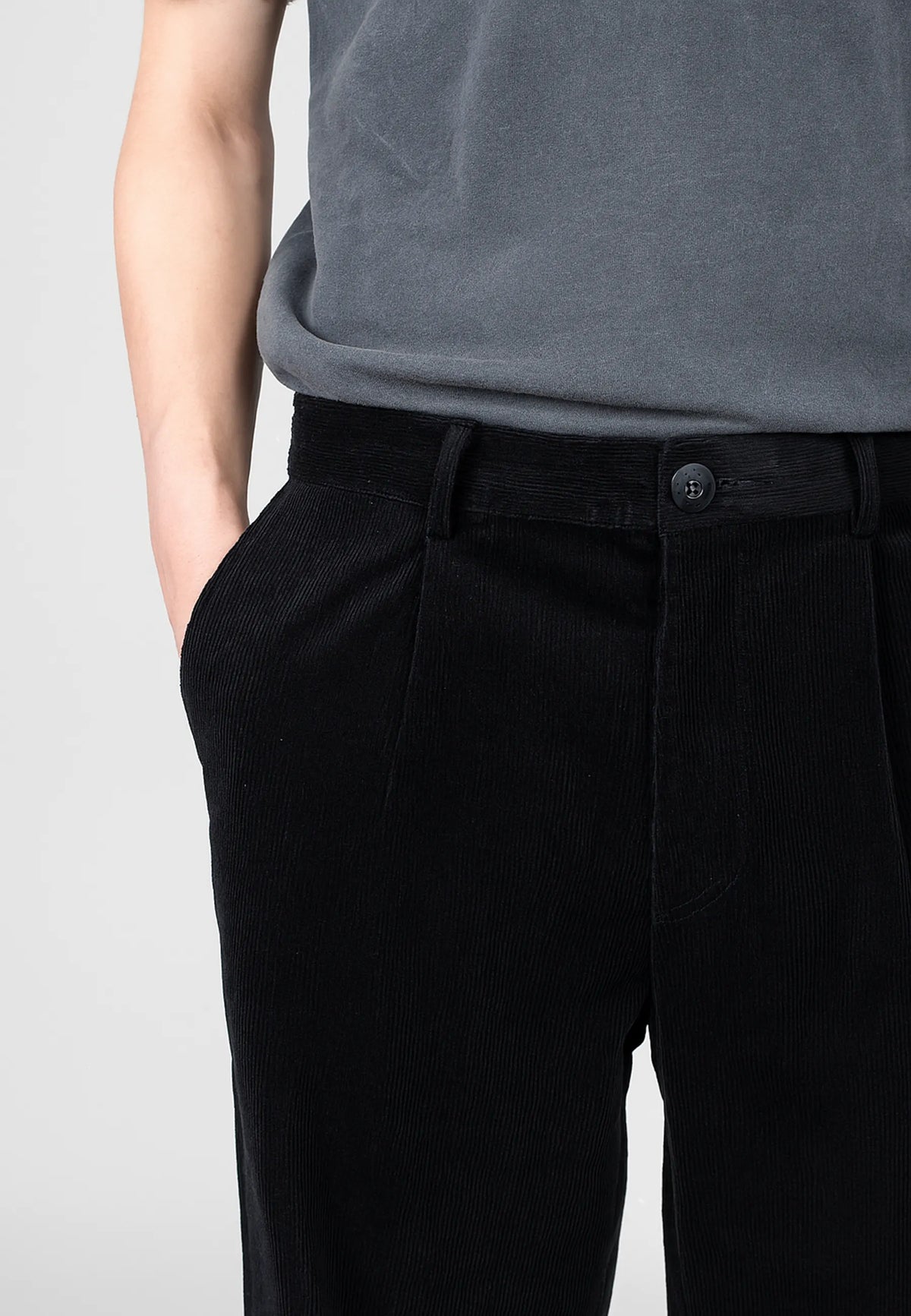 Ciszere Lou Cord Trousers Black