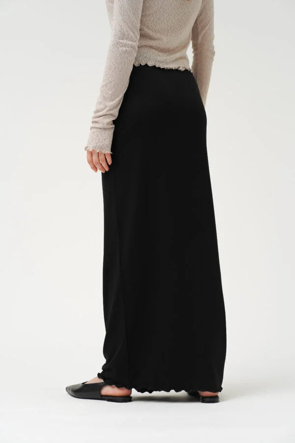 Residus Mae Maxi Skirt Black