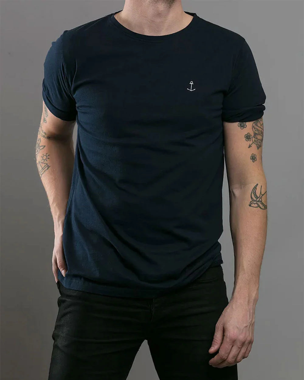 The Blue Uniform Embo Tee Navy - Mojo Independent Store