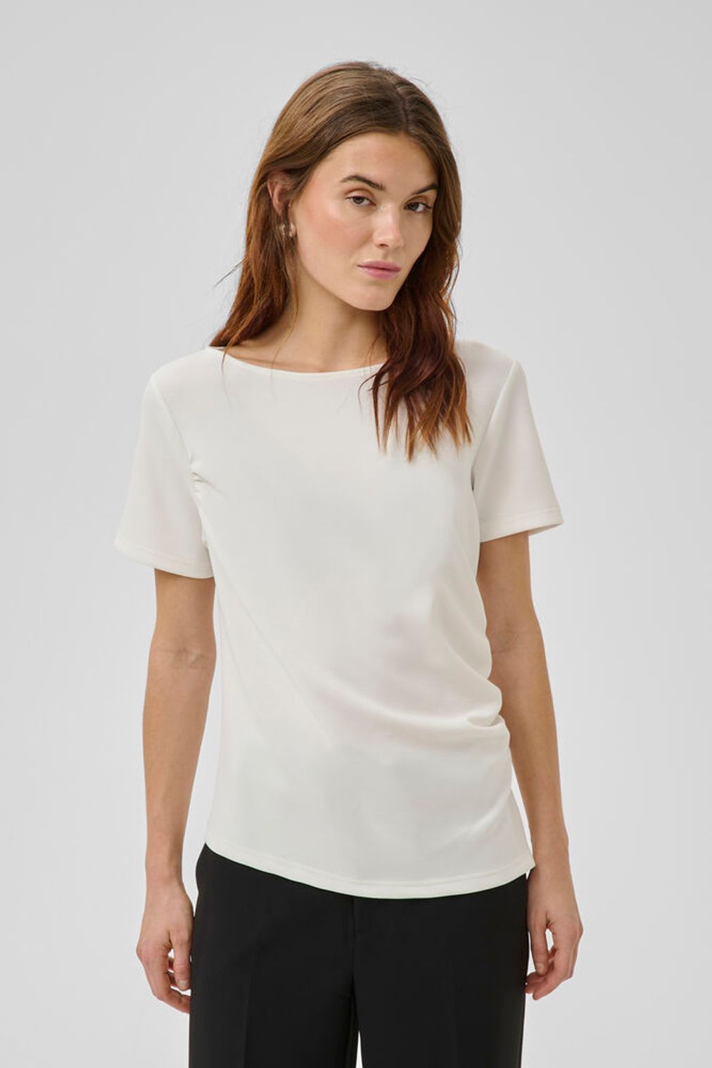 My Essential Wardrobe Helle Asymmetric Tee White - Mojo Independent Store