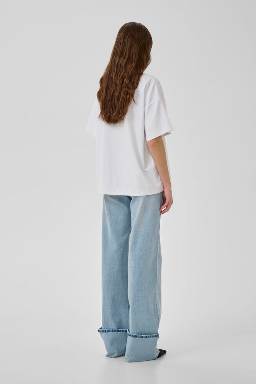 My Essential Wardrobe Apir Boxy Tee White - Mojo Independent Store