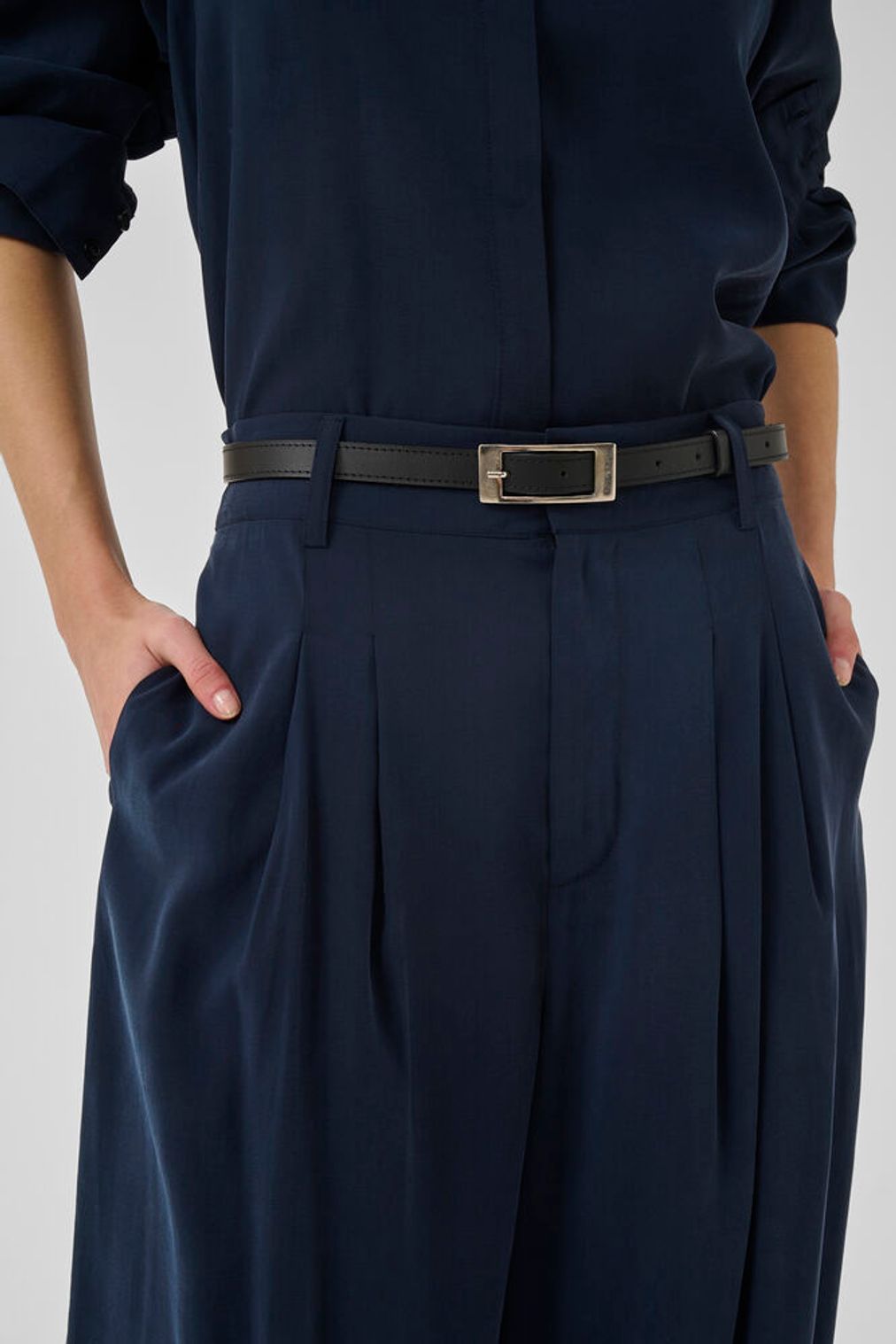 My Essential Wardrobe Mindy High Wide Pant Dark Sapphire - Mojo Independent Store