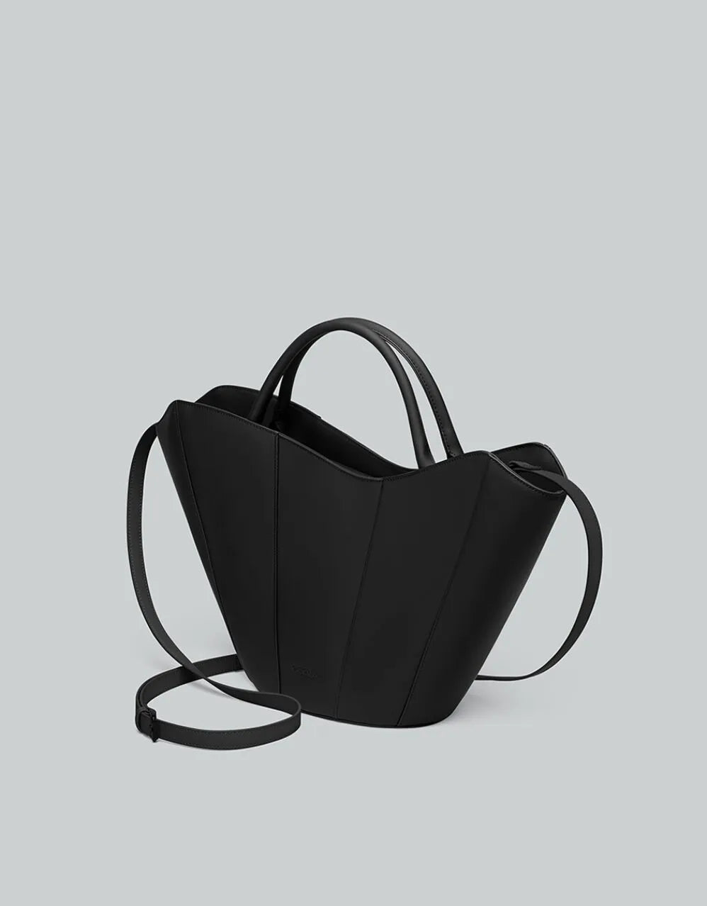 Gaston Luga Josefine Tote Black
