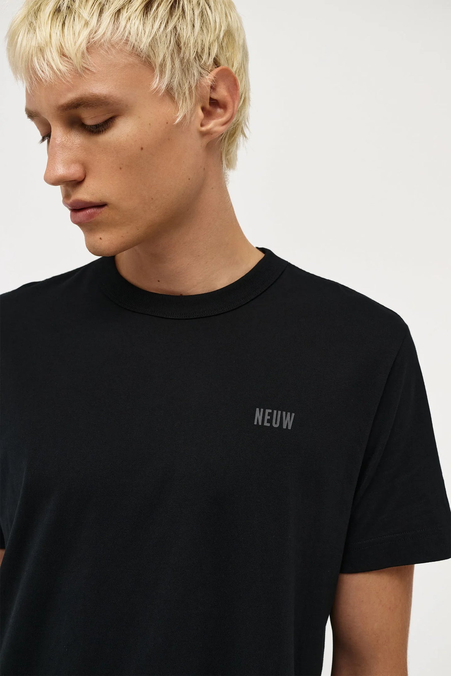 Neuw Wordmark Tee Black - Mojo Independent Store
