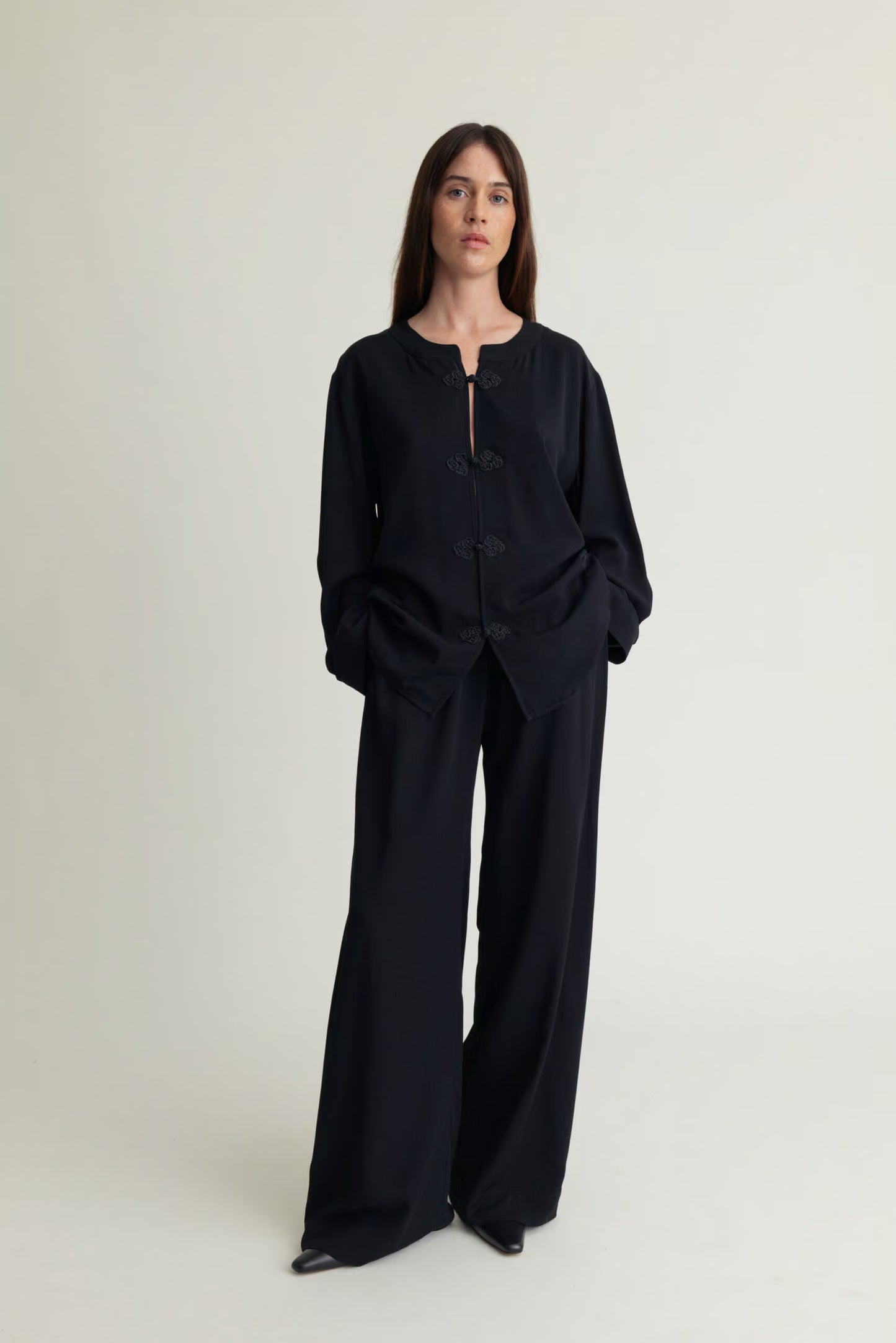 A Part Of The Art Poise Shirt Black