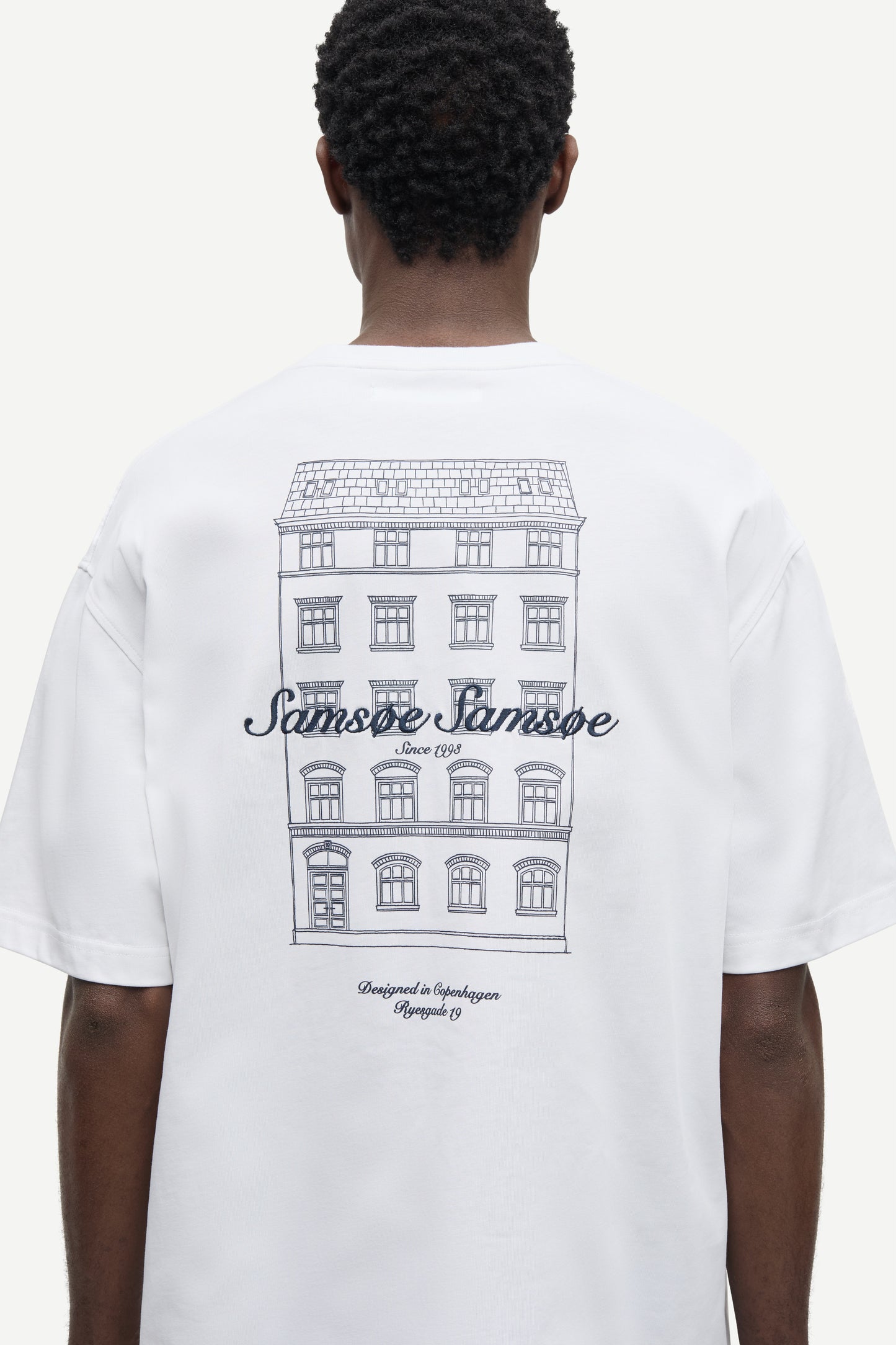 Sauni T-shirt White Building