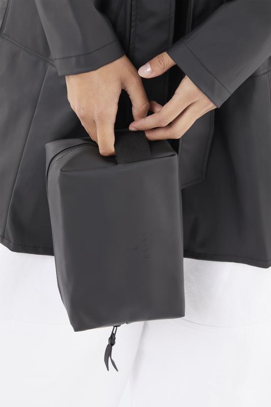 Rains Wash Bag Small Black - Mojo Independent Store